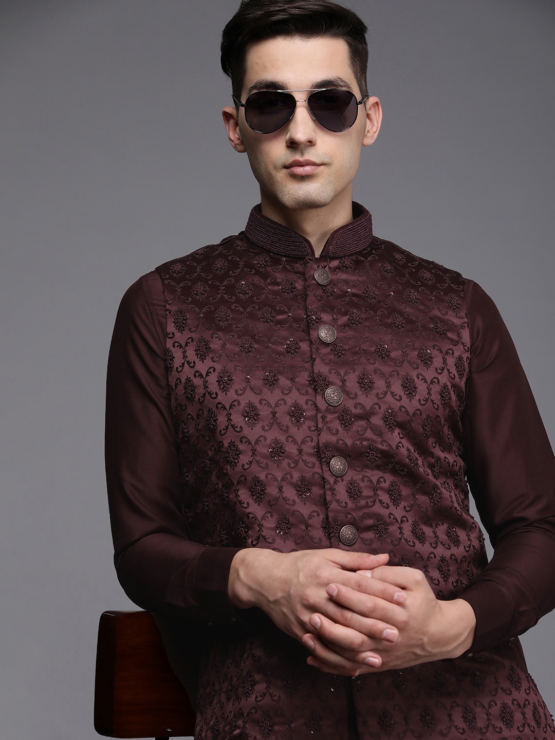 

Manyavar Men Burgundy & Cream-Coloured Solid Pleated Kurta & Churidar with Nehru Jacket