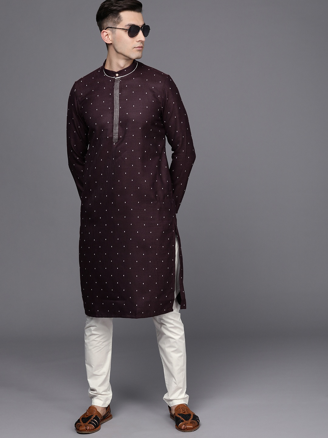 

Manyavar Men Burgundy Kurta with Pyjamas