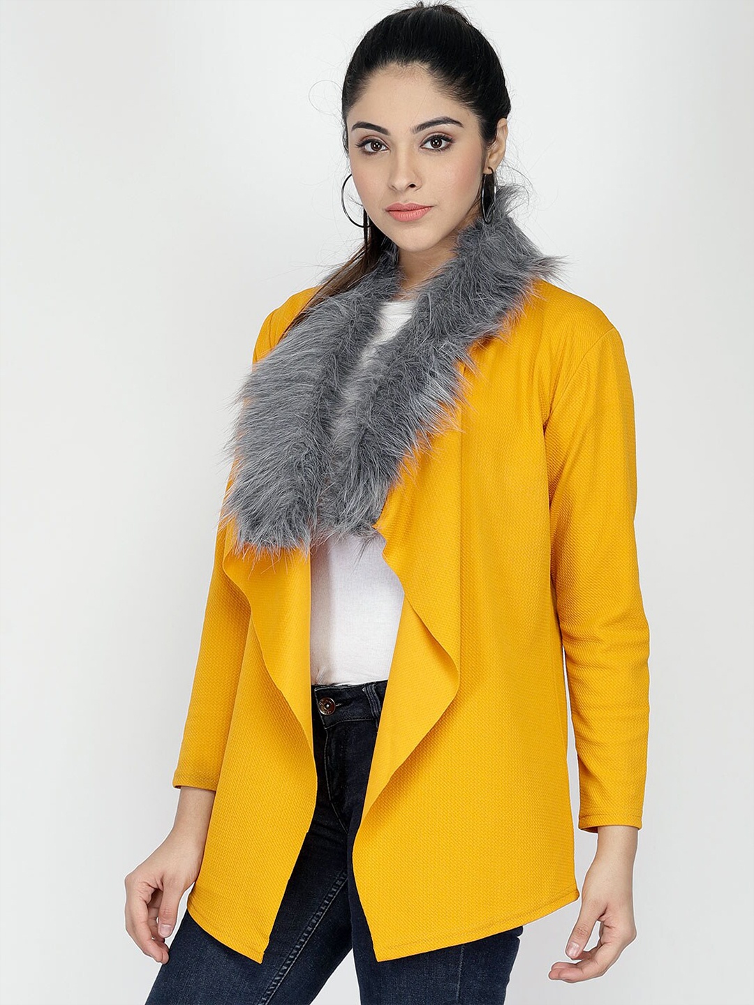 

IUGA Women Yellow Soild Front Open Fur Shrug