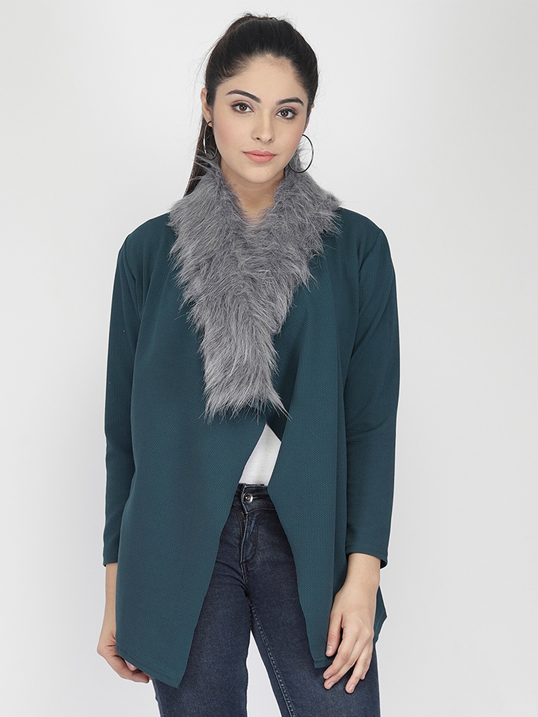 

IUGA Women Green Soild Front Open Fur Shrug