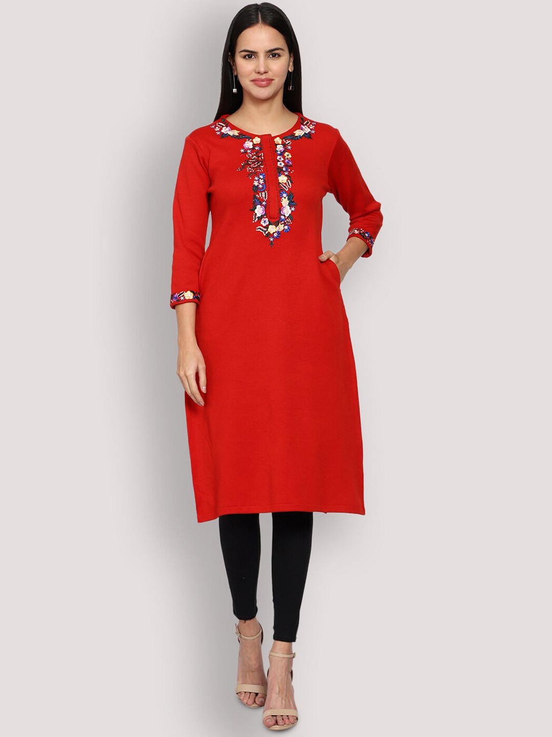 

SHEREEN Women Red Floral Embroidered Straight Kurta