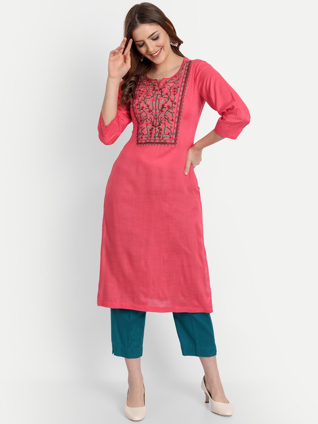 

SHEREEN Women Red Floral Embroidered A-Line Kurta