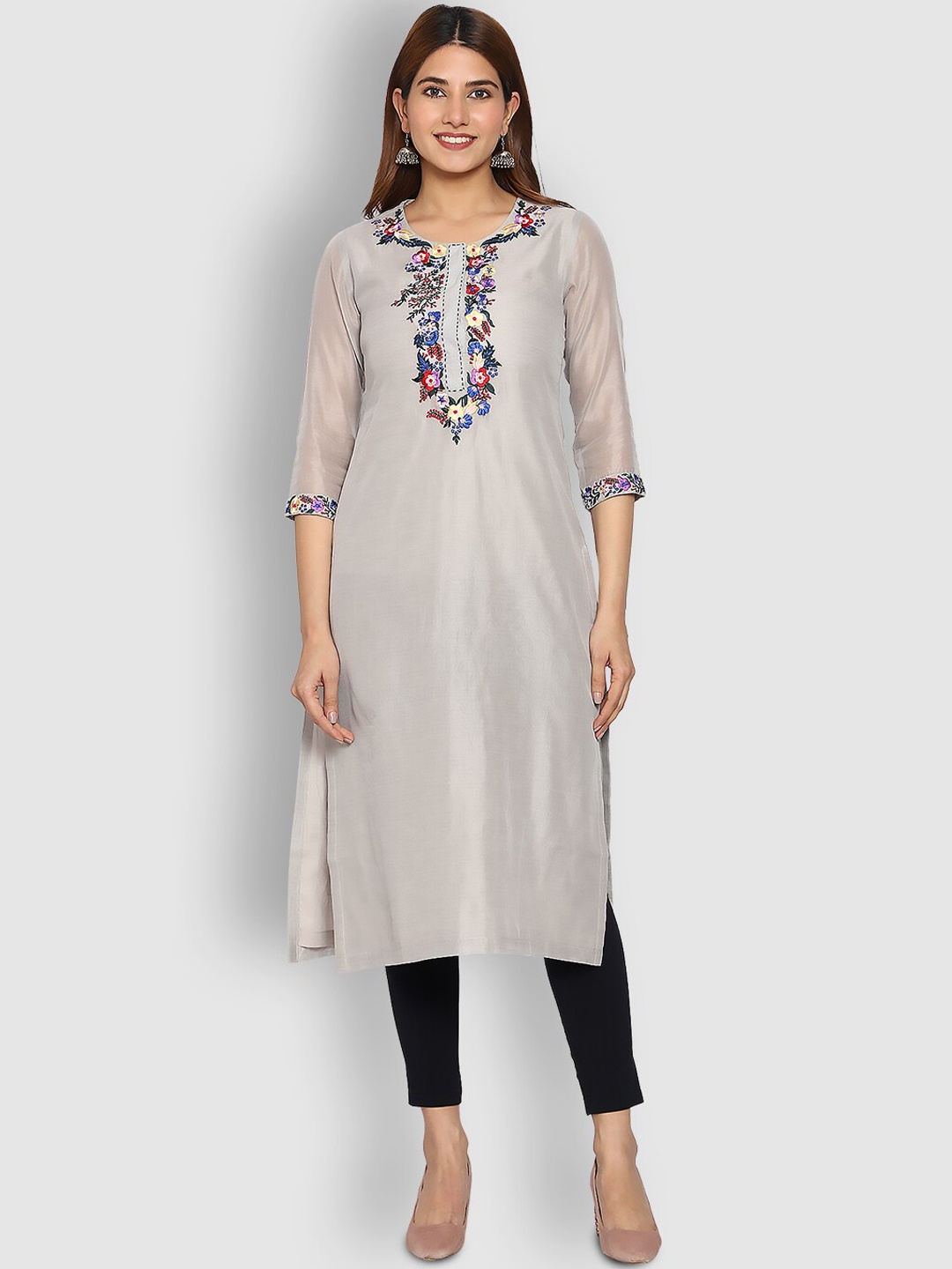 

SHEREEN Women Grey Floral Embroidered Chanderi Silk Kurta