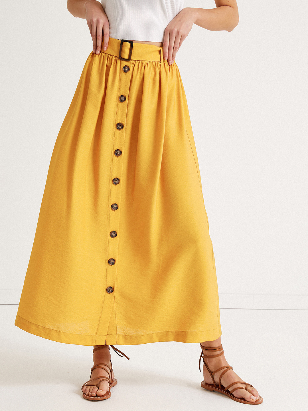 

Koton Yellow Solid Buttoned Detail A-Line Maxi Skirt
