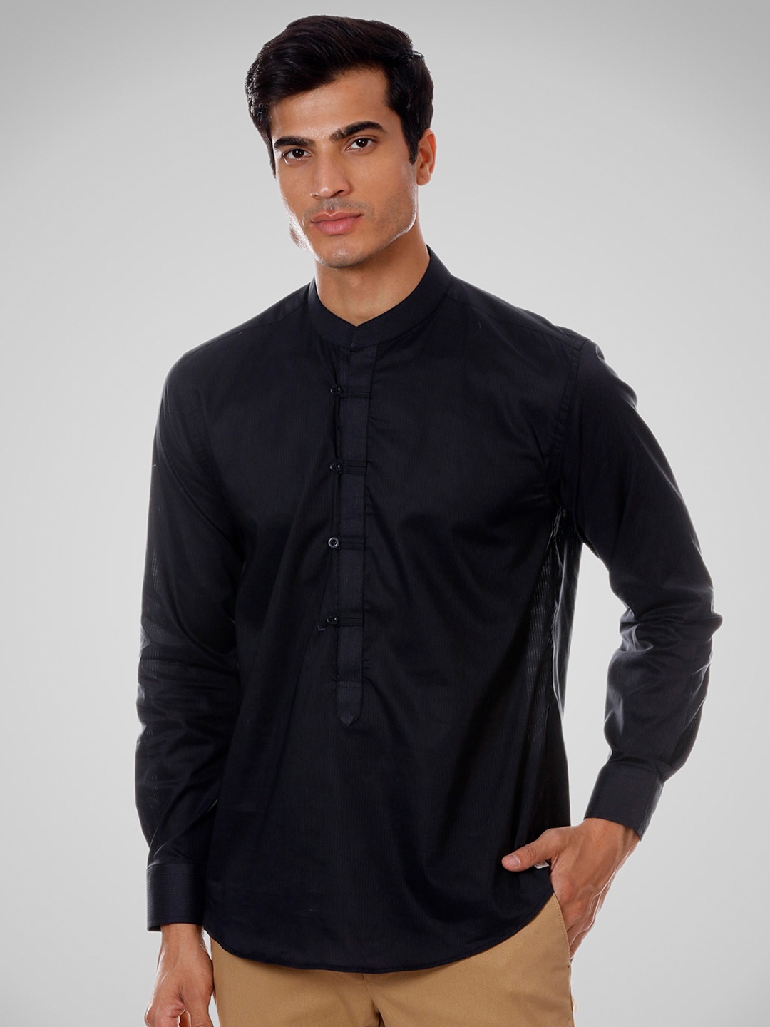 

SHIRT THEORY Men Black Comfort Casual Shirt