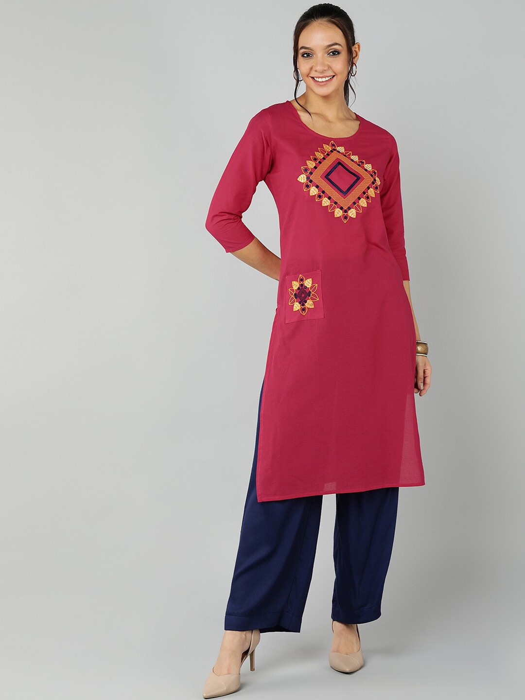 

Jaipur Folk Women Pink Yoke Design Thread Work Kurta