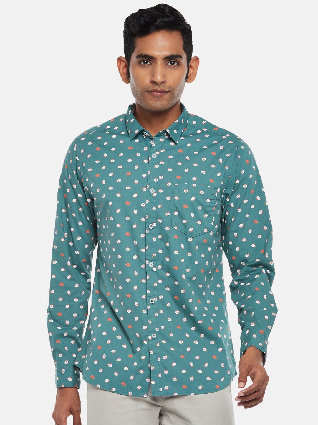 

BYFORD by Pantaloons Men Green Slim Fit Printed Casual Shirt