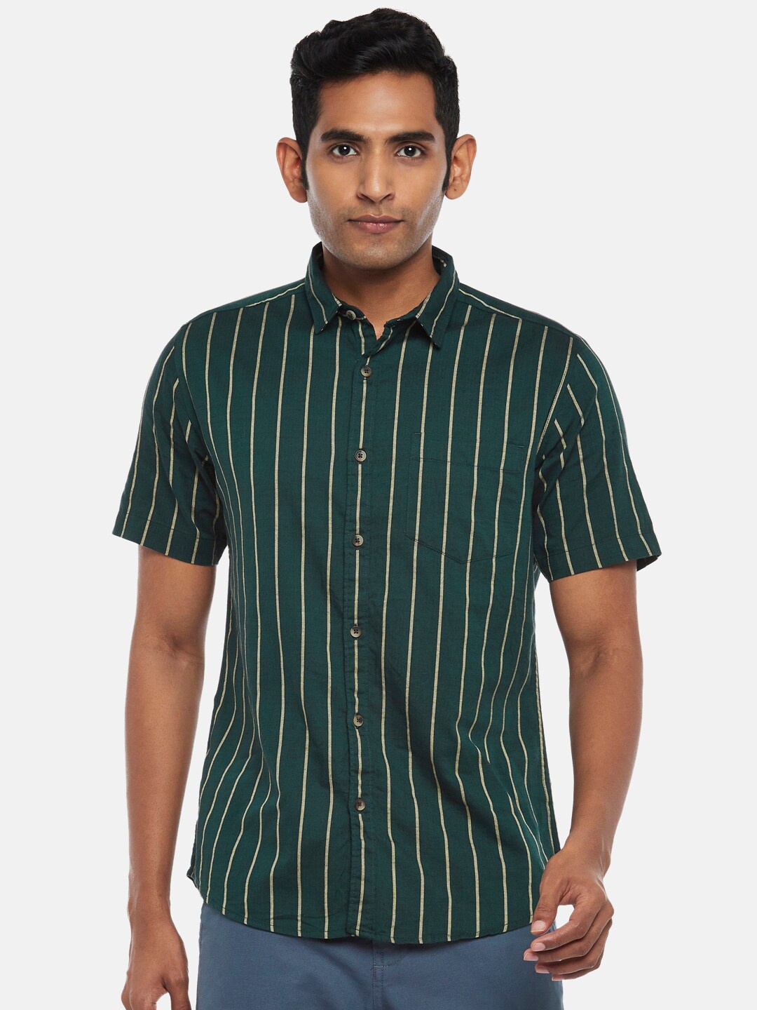 

BYFORD by Pantaloons Men Green Striped Casual Shirt