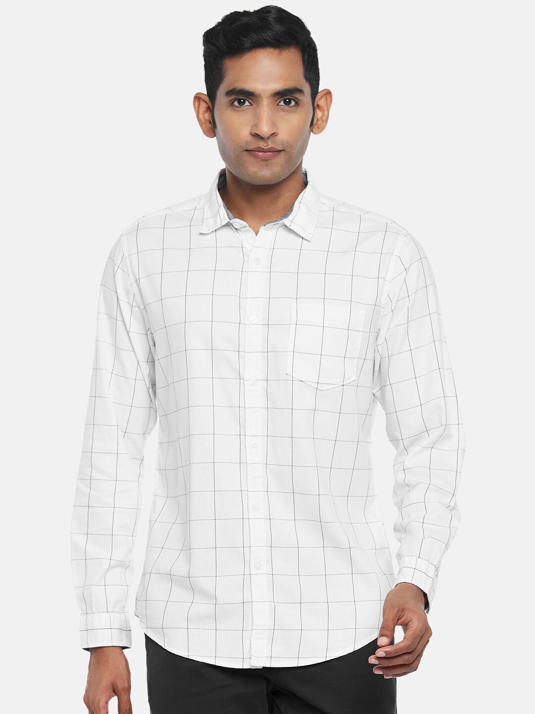 

BYFORD by Pantaloons Men White Slim Fit Windowpane Checked Casual Shirt