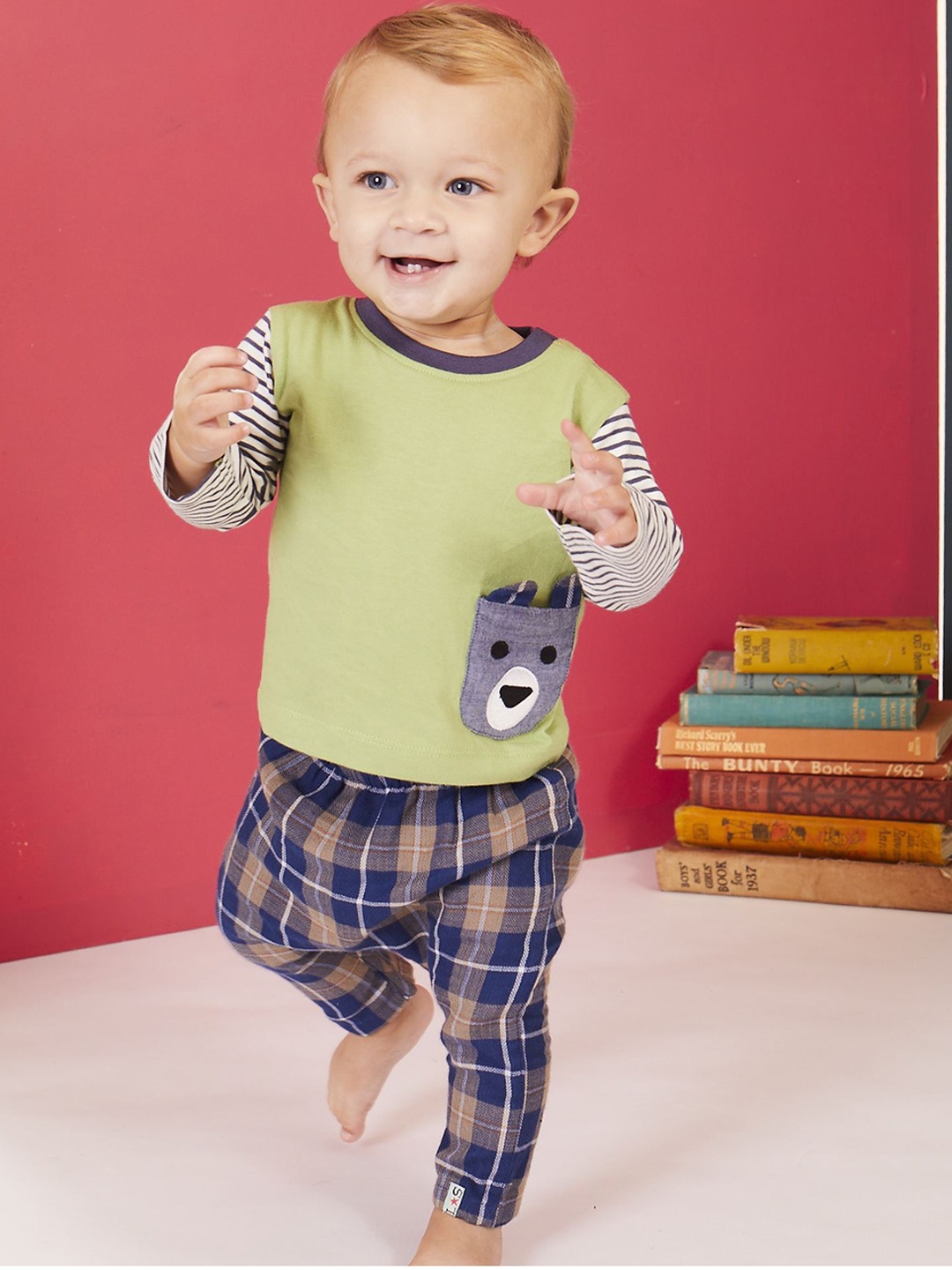

Lilly and Sid Infants Boys Green & Blue Printed Baby Apparel Gift Set