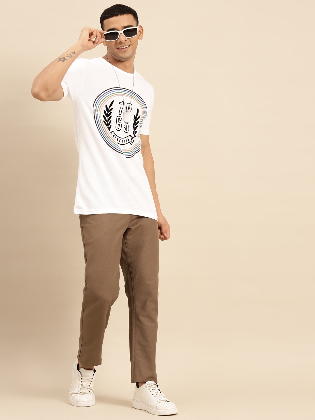 

United Colors of Benetton Men White & Black Printed Pure Cotton T-shirt