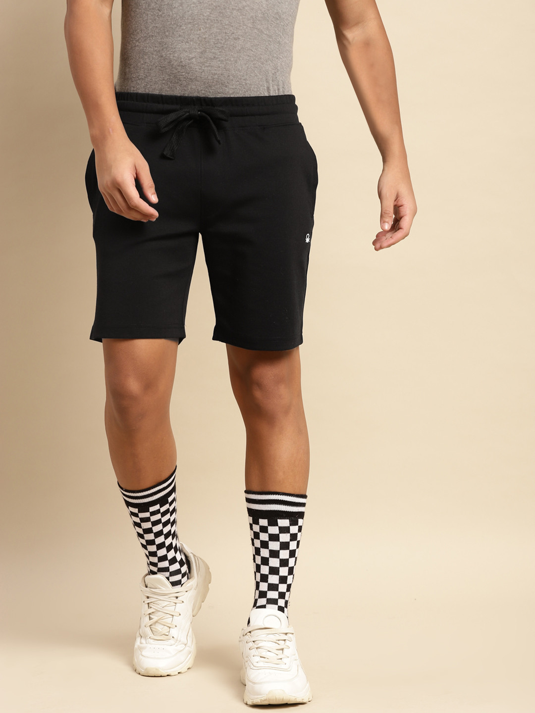 

United Colors of Benetton Men Black Solid Shorts
