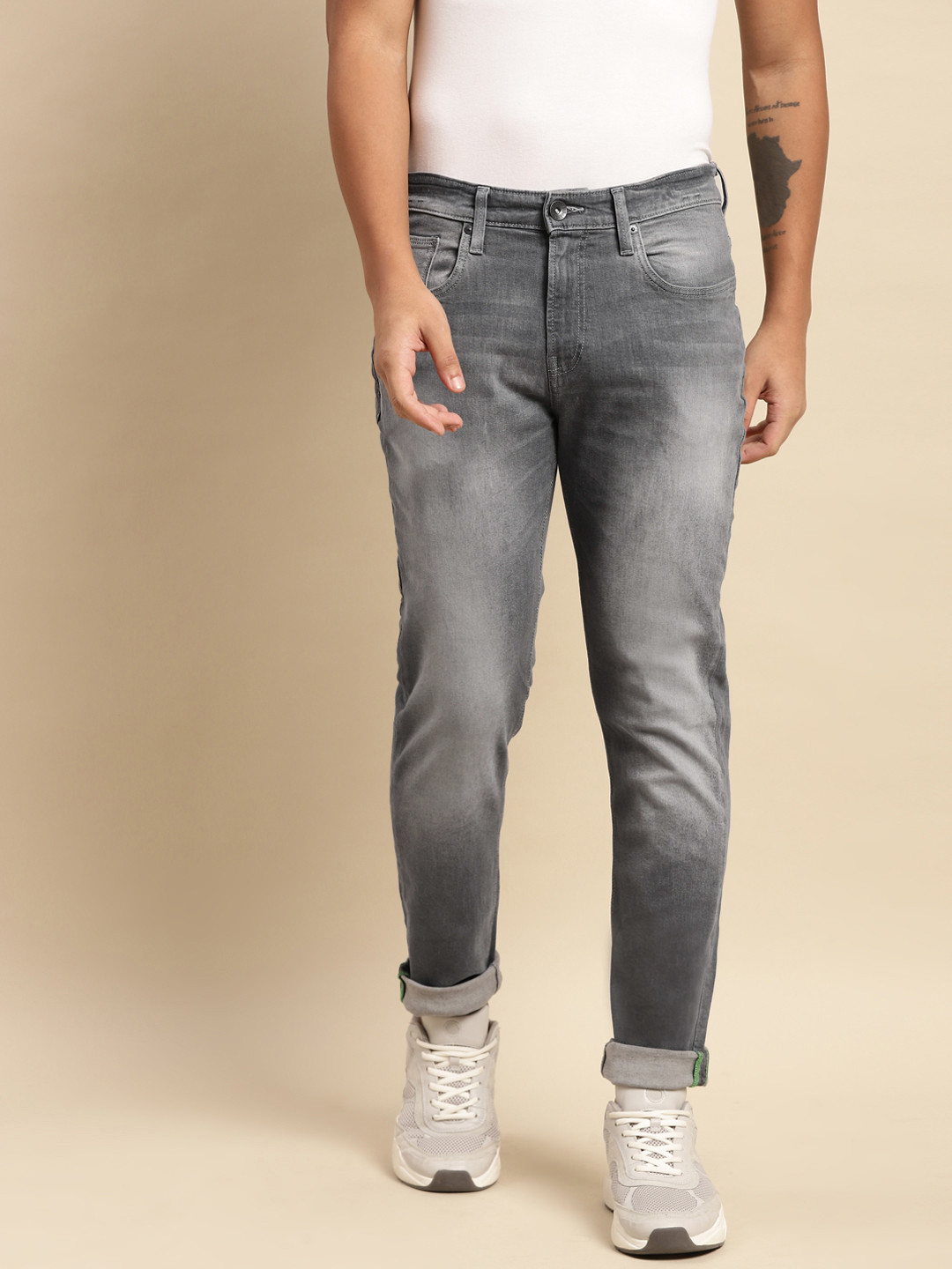 

United Colors of Benetton Men Grey Slim Tapered Fit Stretchable Jeans