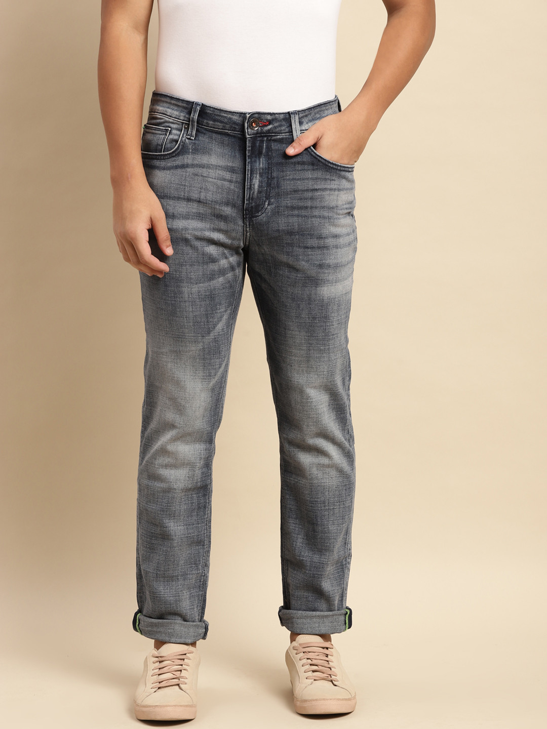 

United Colors of Benetton Men Blue Straight Fit Heavy Fade Jeans