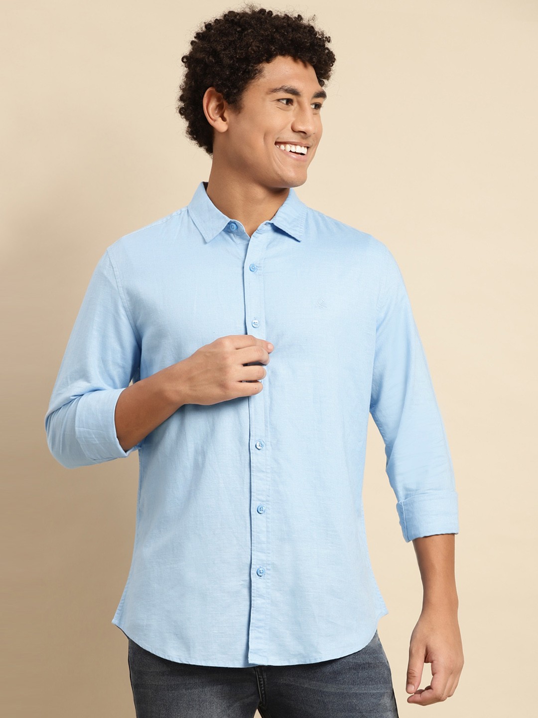 

United Colors of Benetton Men Blue Solid Linen Cotton Casual Shirt