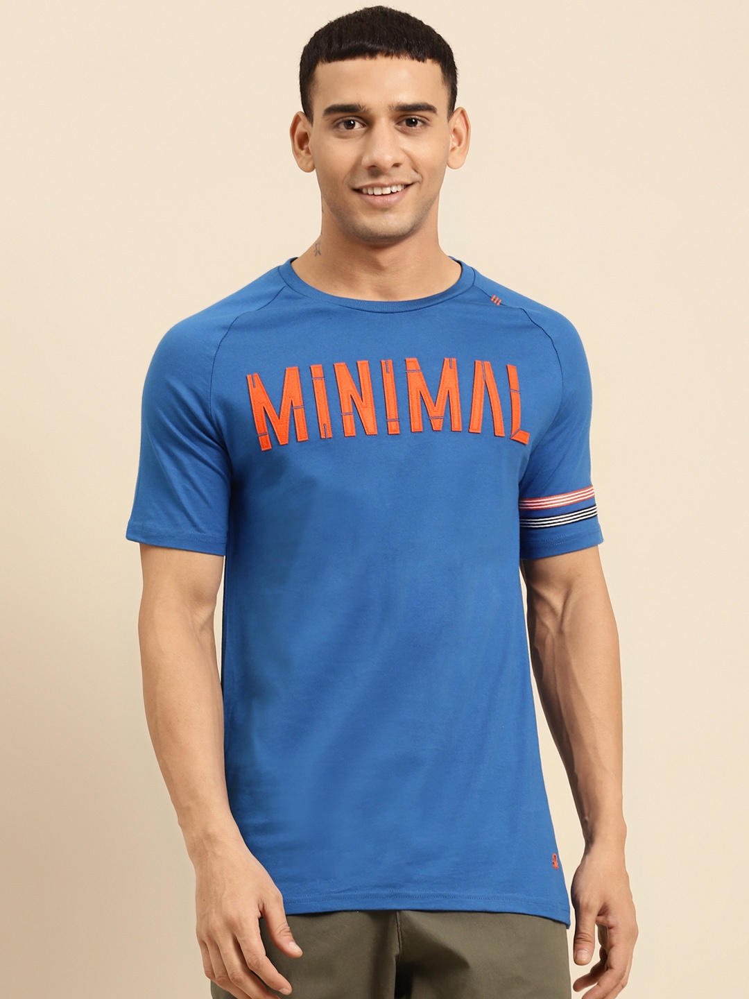 

United Colors of Benetton Men Blue Typography Printed Pure Cotton T-shirt