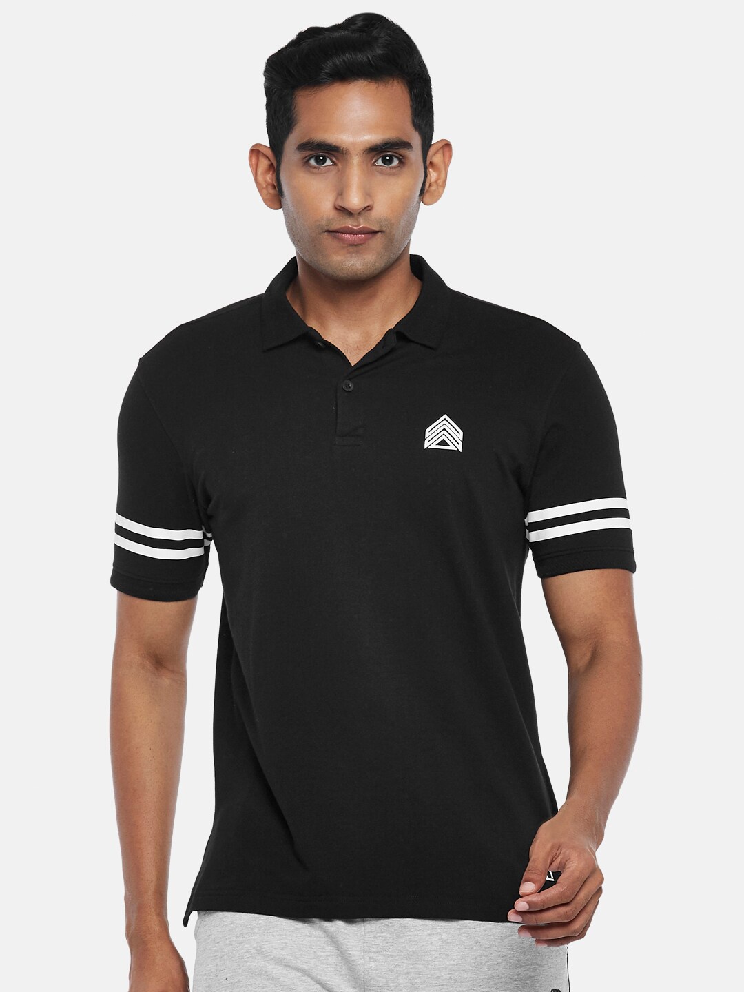 

Ajile by Pantaloons Men Black Polo Collar Slim Fit T-shirt