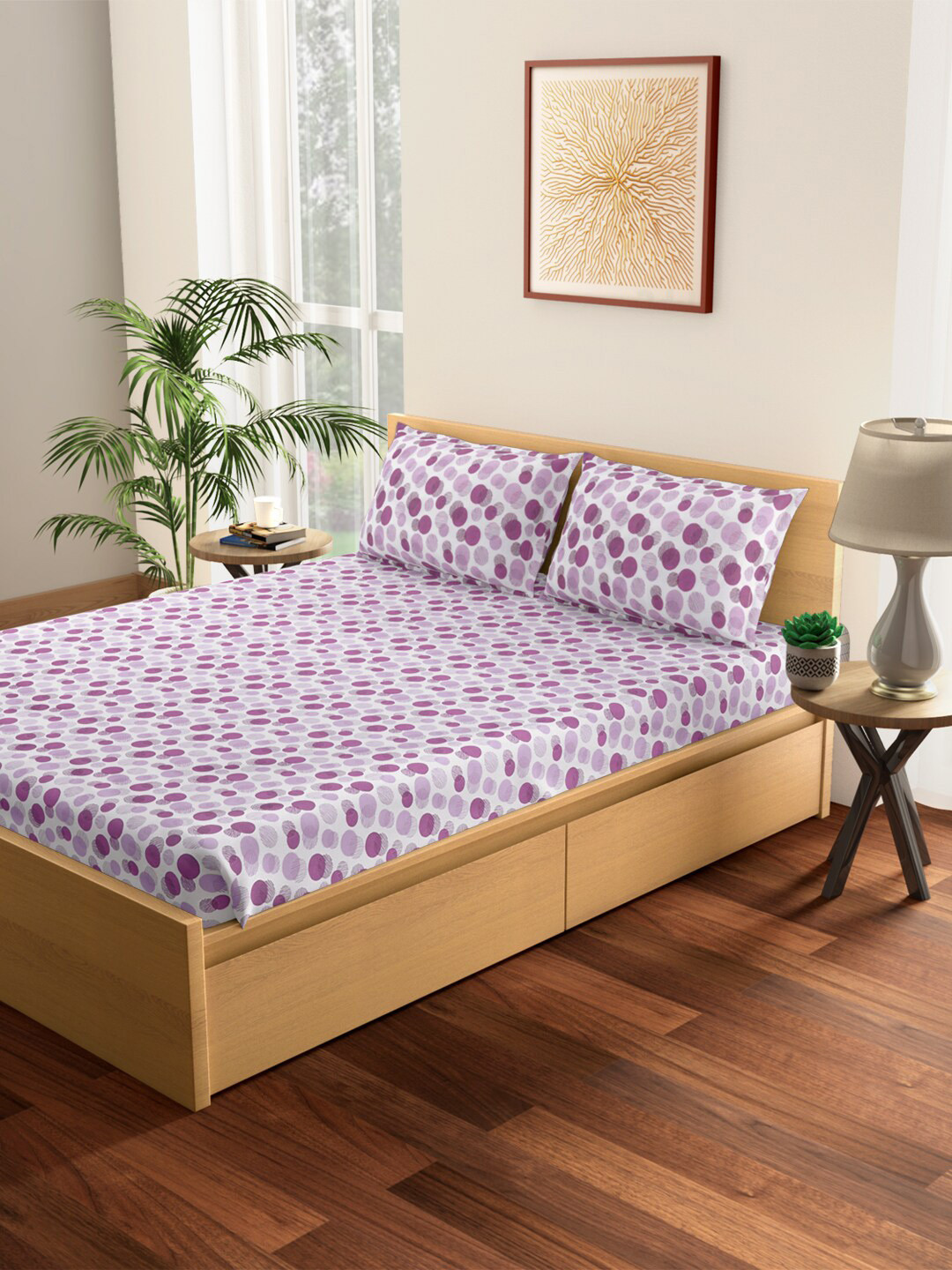 

Living scapes by Pantaloons Purple & White 128 TC Queen Bedsheet with 2 Pillow Covers