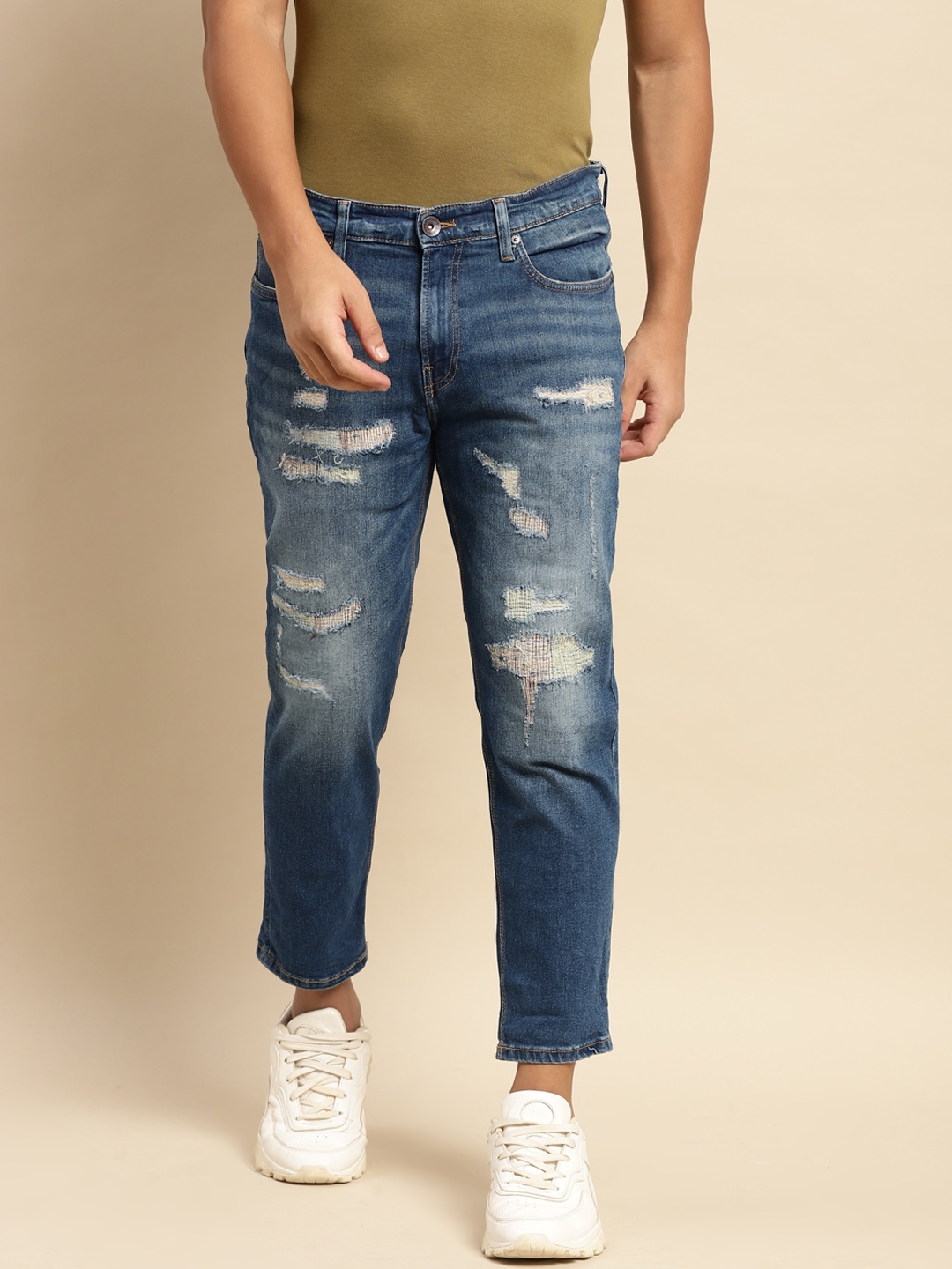 

United Colors of Benetton Men Blue Mildly Distressed Light Fade Stretchable Jeans