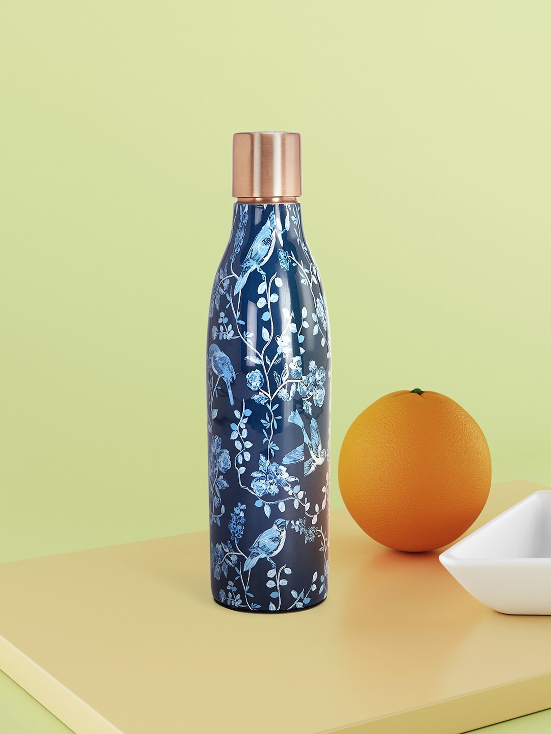 

Living scapes by Pantaloons Blue Printed Copper Water Bottle
