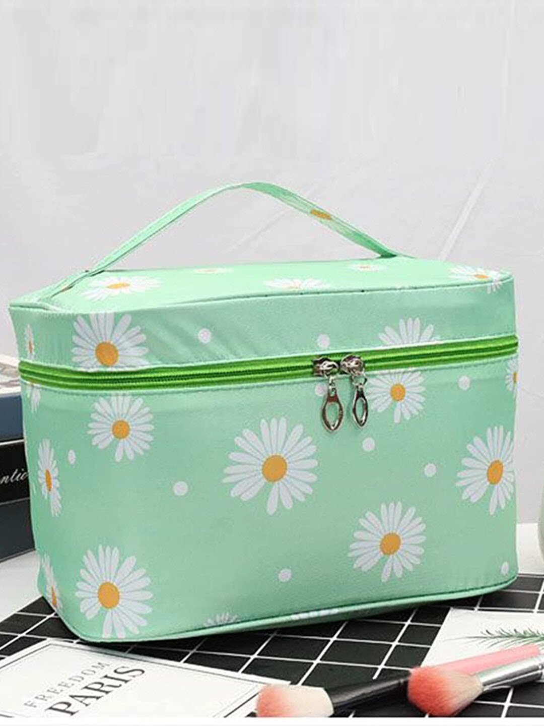 

HOUSE OF QUIRK Green Floral Print Makeup Organiser