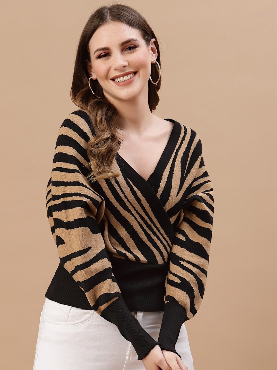 

Mafadeny Women Khaki & Black Animal Printed Pullover