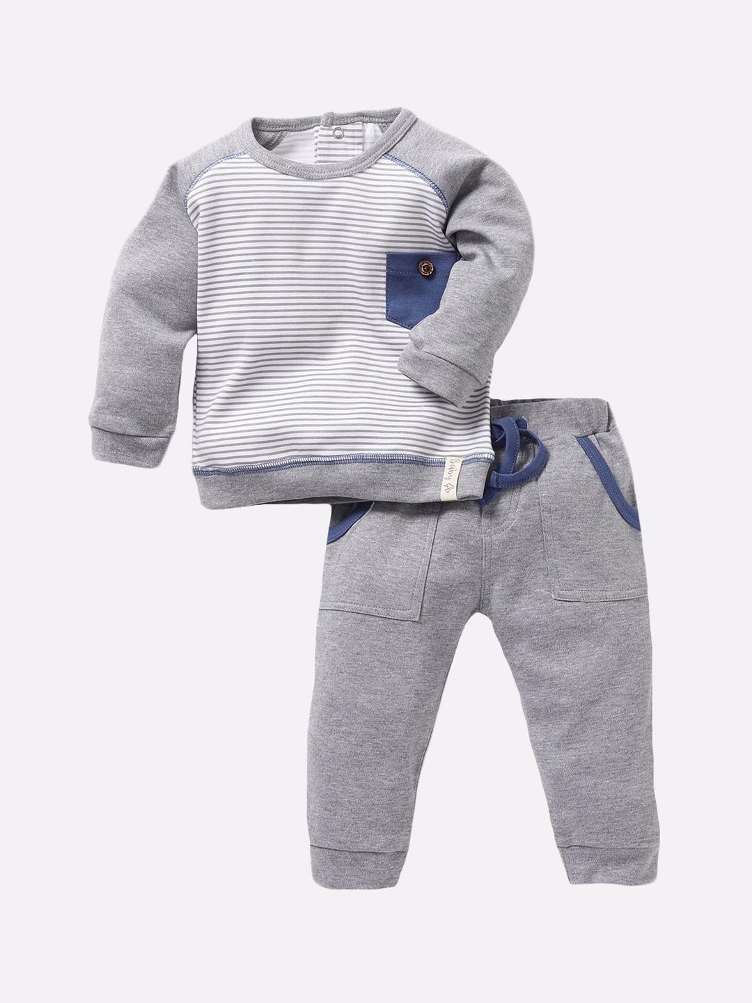

BABY GO Boys Grey & White Printed Clothing Set