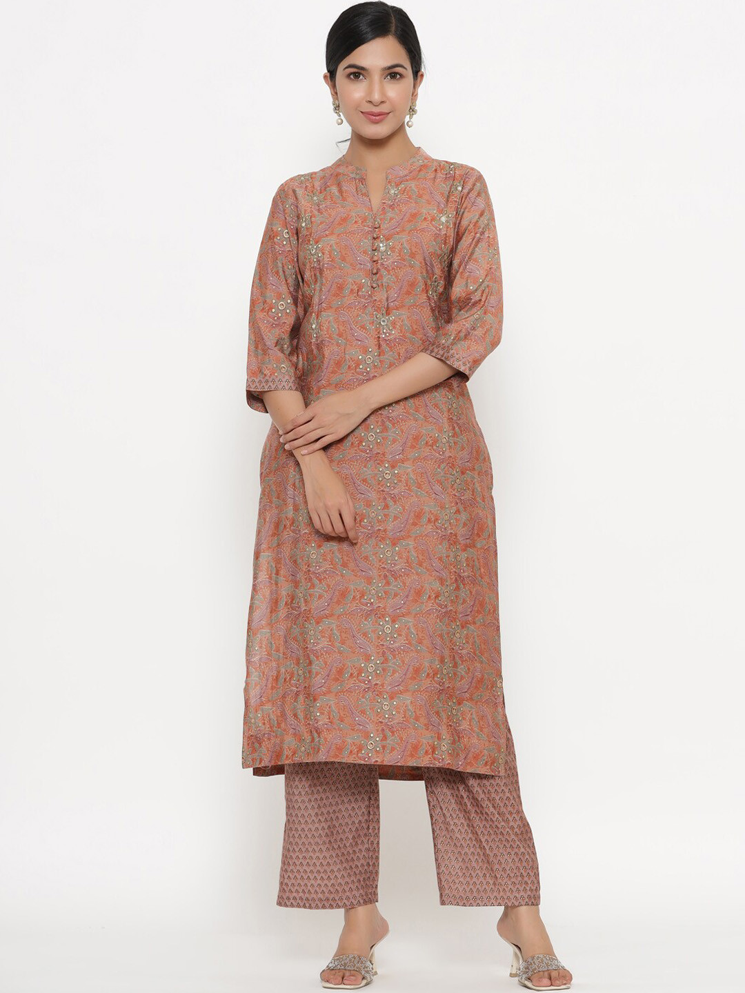 

Do Dhaage Women Pink Floral Printed Mirror Work Kurta with Trousers
