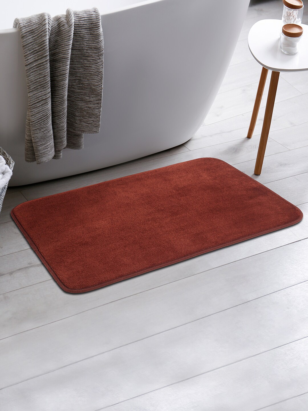 

HomeTown Brown Memory Foam Anti Skid Bath Mat