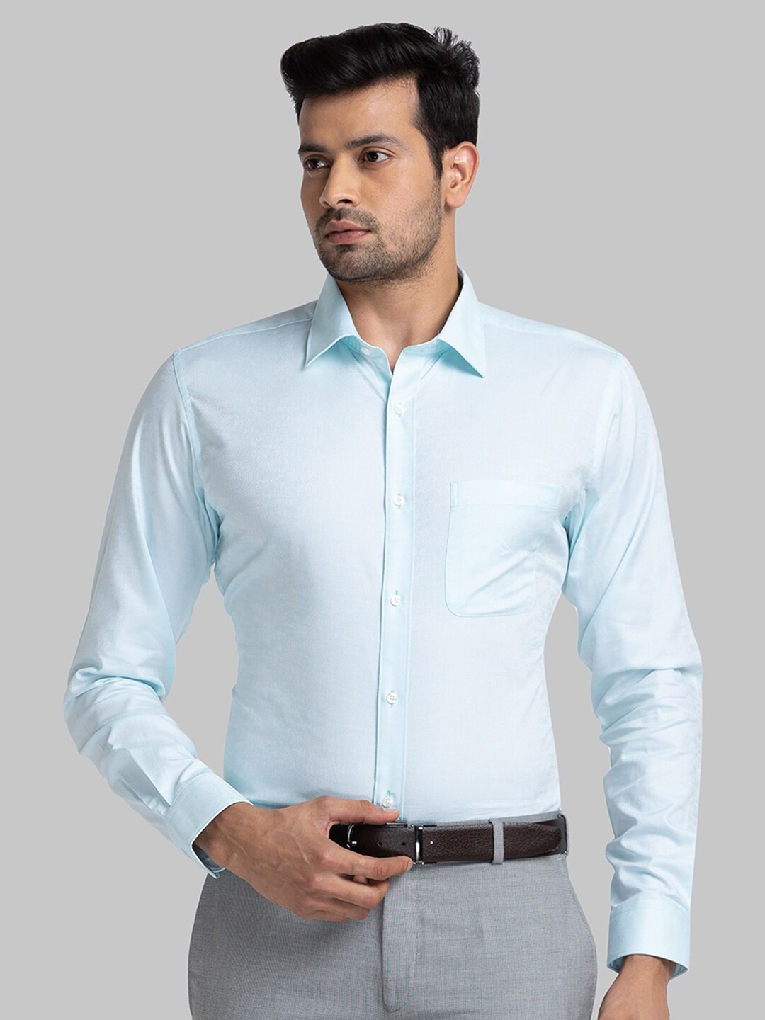 

Raymond Men Blue Slim Fit Formal Shirt