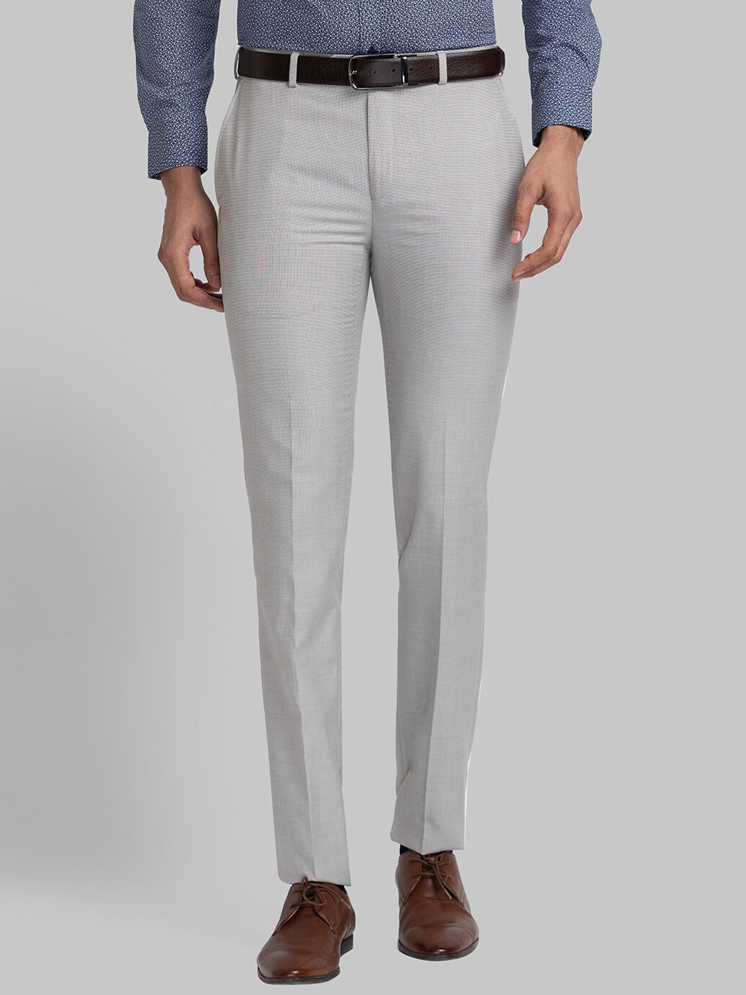 

Raymond Men Grey Solid Slim Fit Trousers