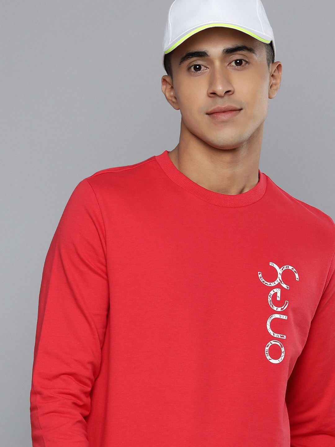 

one8 x PUMA Men Red Slim Fit Virat Kohli Logo Crew Sweatshirt