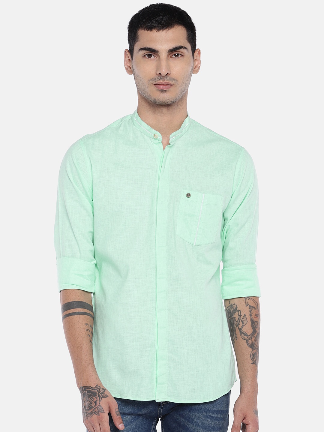 

EVOQ Men Green Standard Casual Shirt