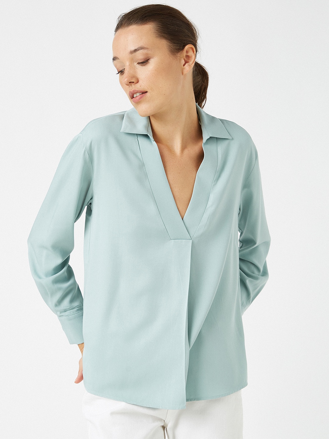 

Koton Green Solid Pleated Shirt Style Top