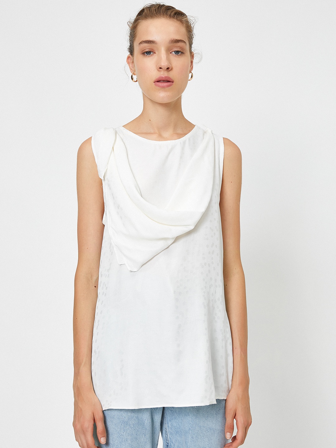 

Koton Off White Solid Drape Detailed Crew Neck Top