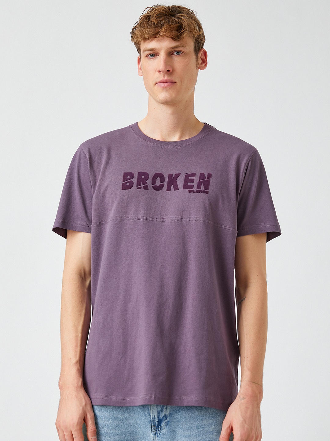 

Koton Men Mauve Typography Printed Pure Cotton T-shirt