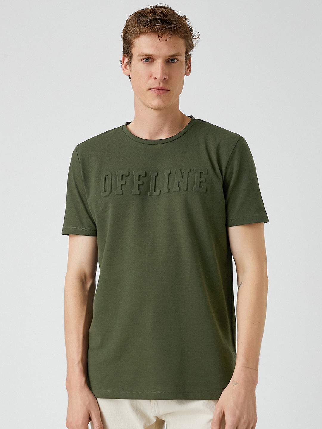 

Koton Men Olive Green Slim Fit Embossed T-shirt