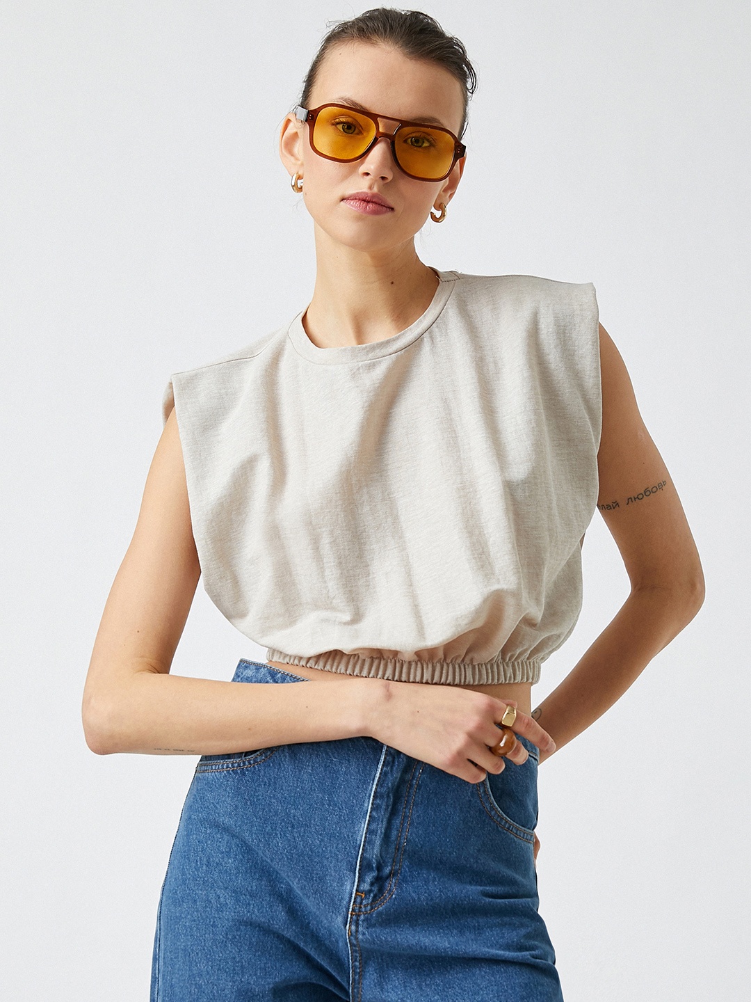 

Koton Women Beige Solid Blouson Crop Top, Taupe