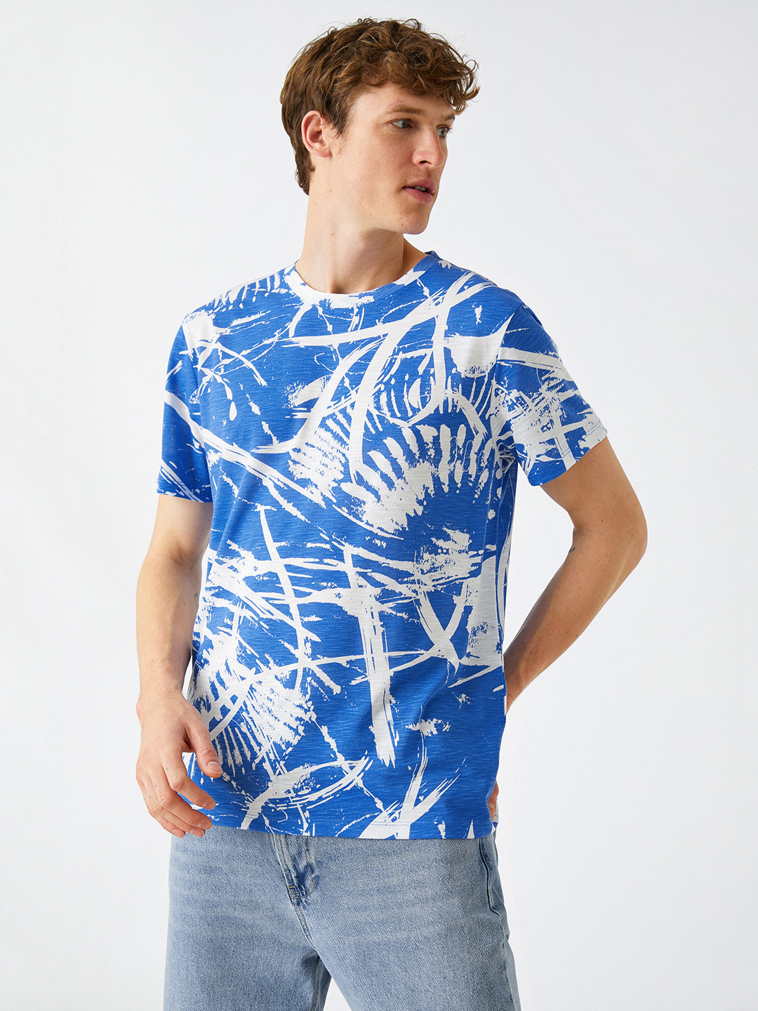 

Koton Men Blue & White Printed T-shirt