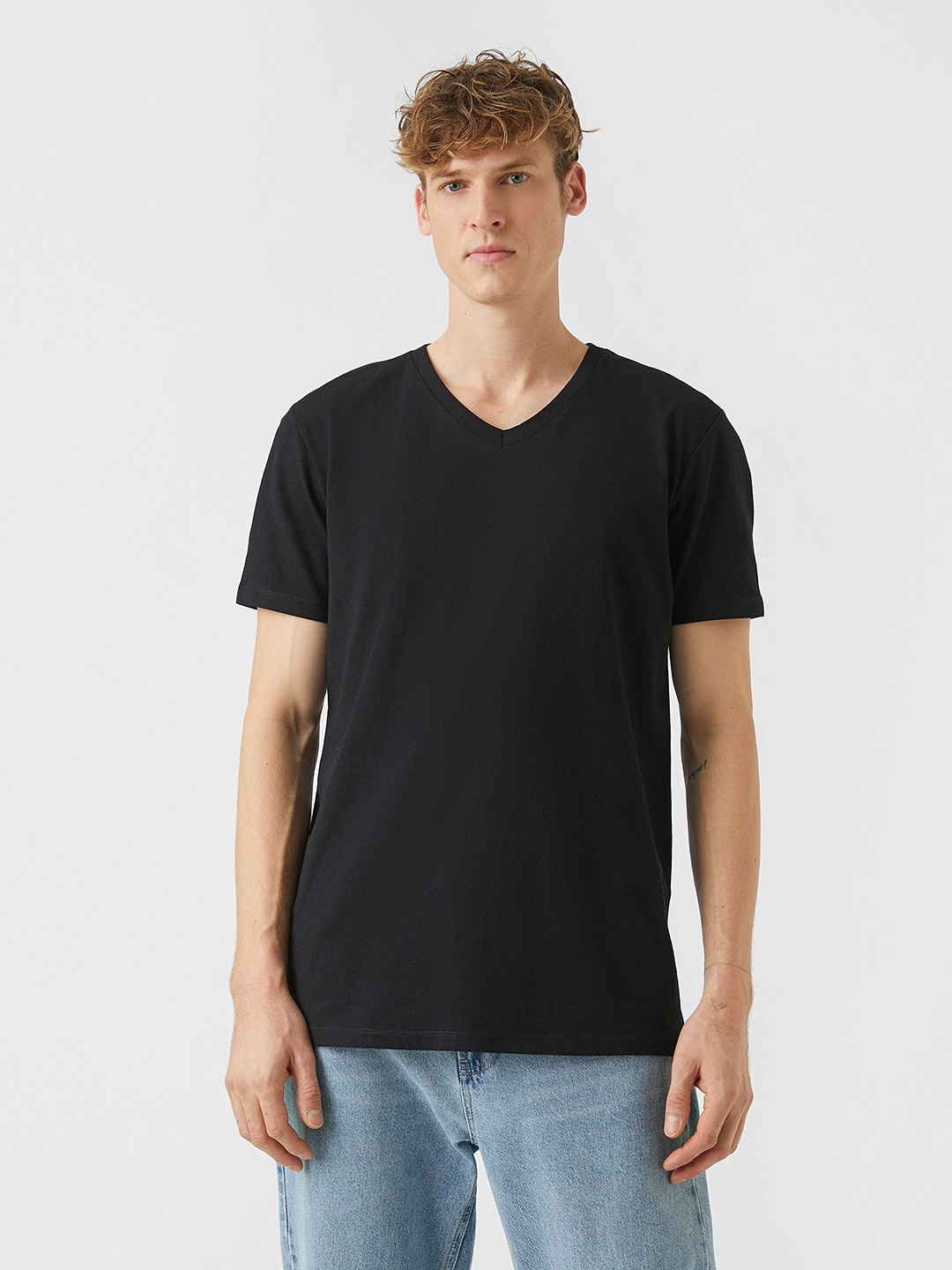 

Koton Men Black Solid T-shirt