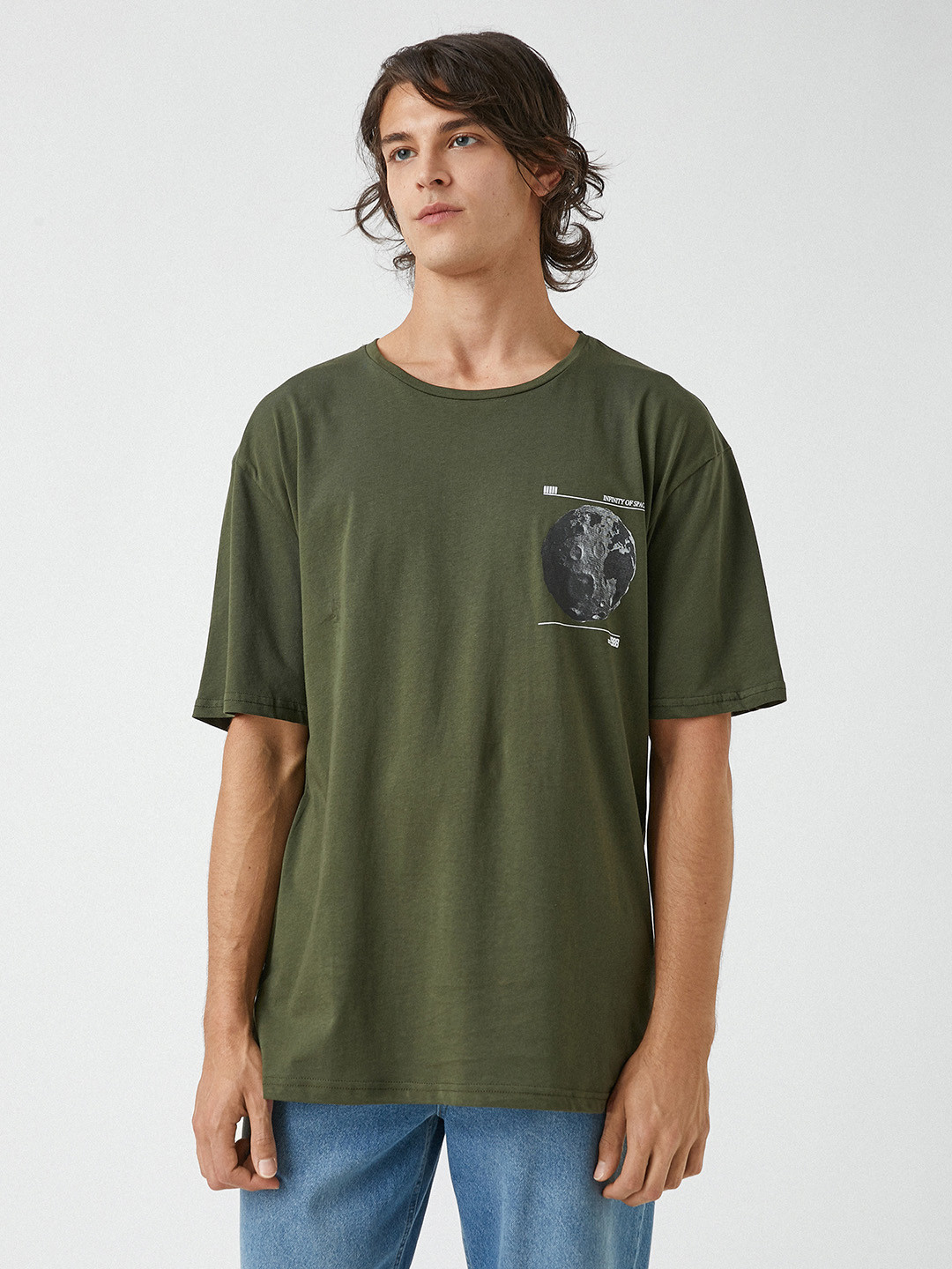 

Koton Men Olive Green & Charcoal Grey Drop-Shoulder Pure Cotton T-shirt with Printed Back
