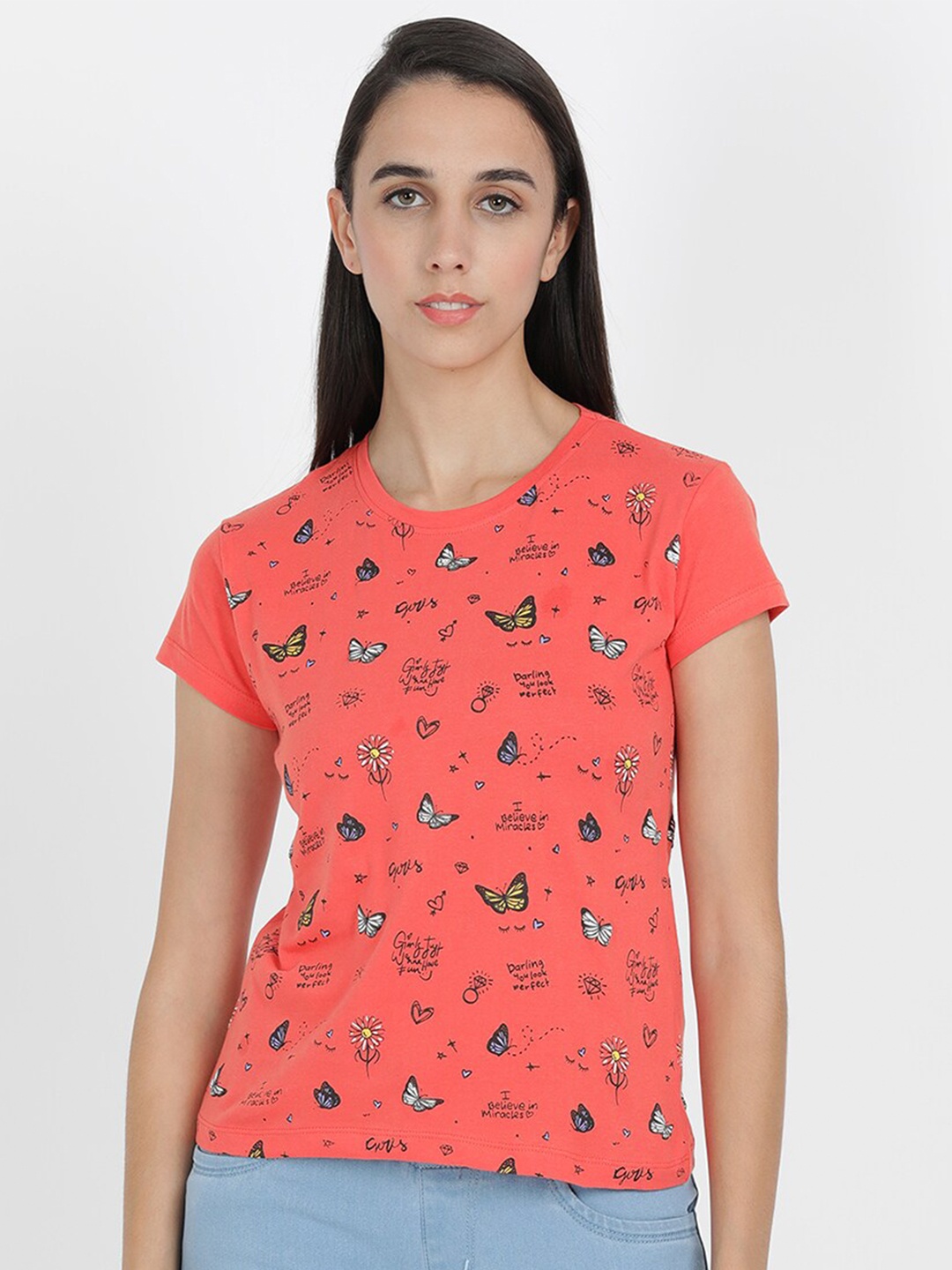 

V2 Value & Variety Women Red Conversational Print Top