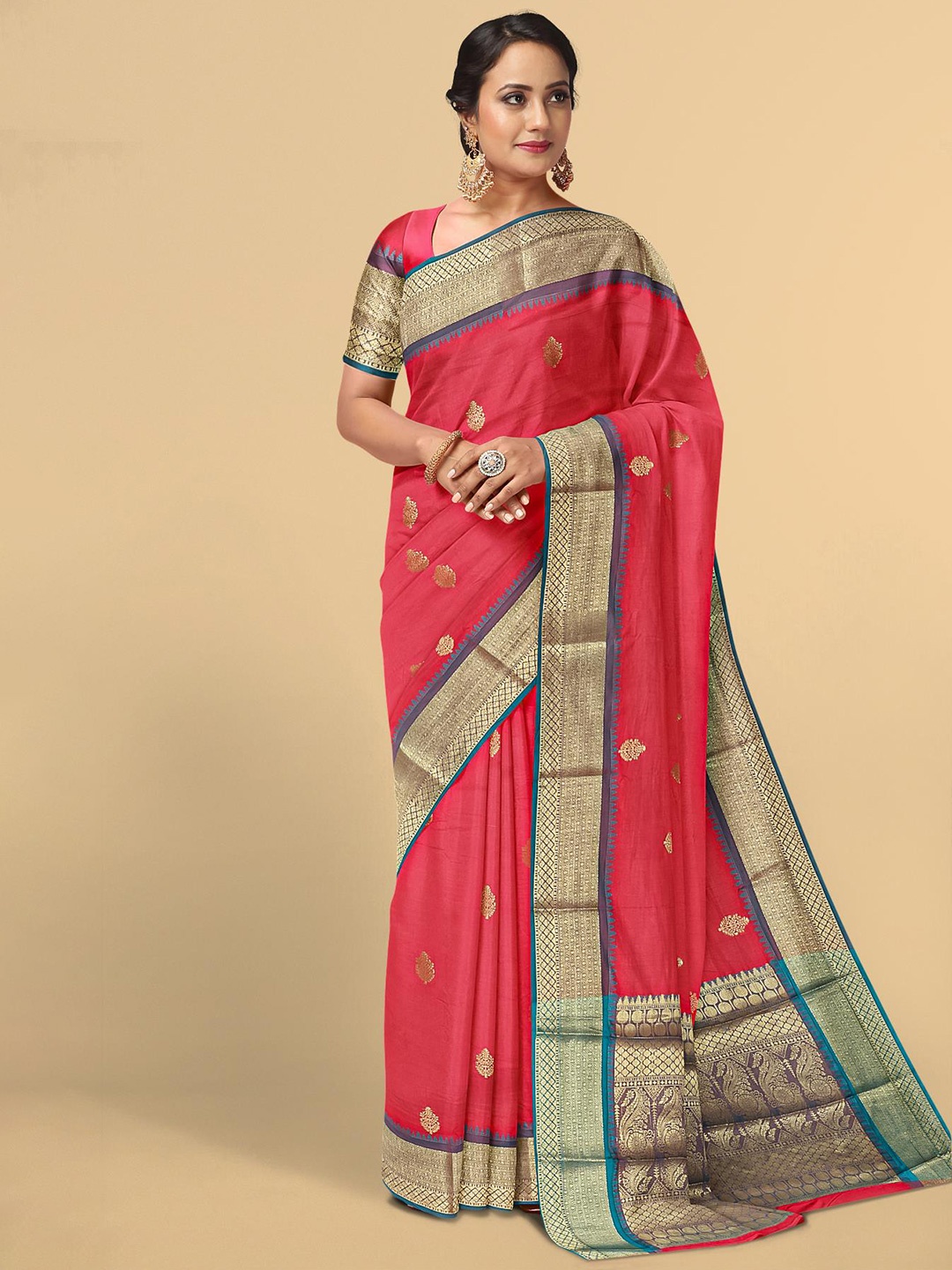 

Kalamandir Women Red & Gold Paisley Print Zari Pashmina Saree