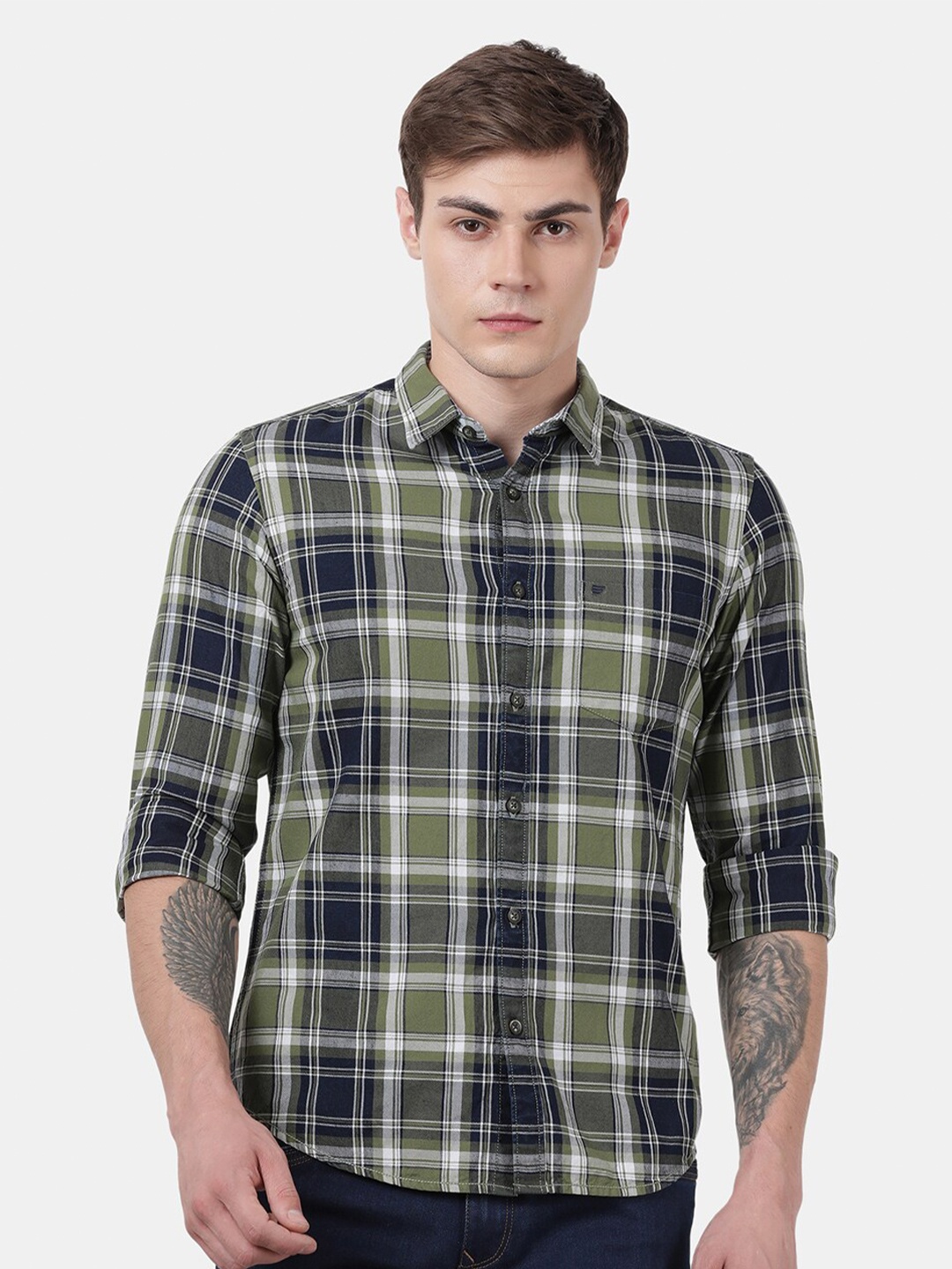 

t-base Men Green Standard Tartan Checked Casual Shirt