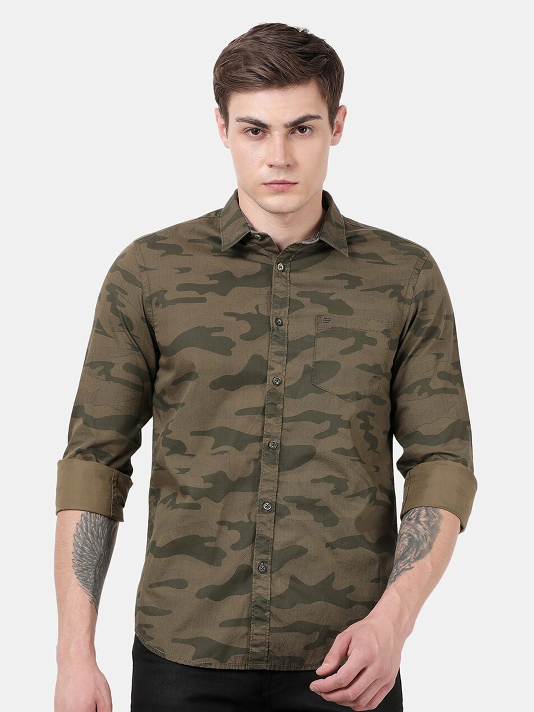 

t-base Men Olive Green Standard Printed Casual Shirt