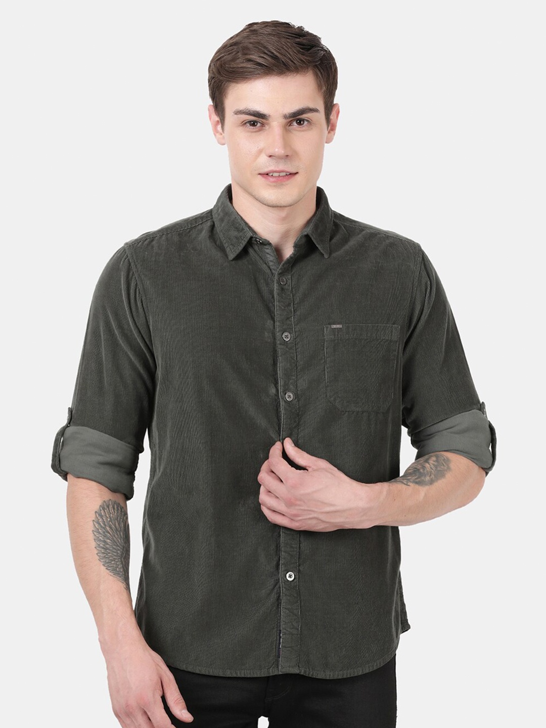 

t-base Men Green Standard Casual Shirt