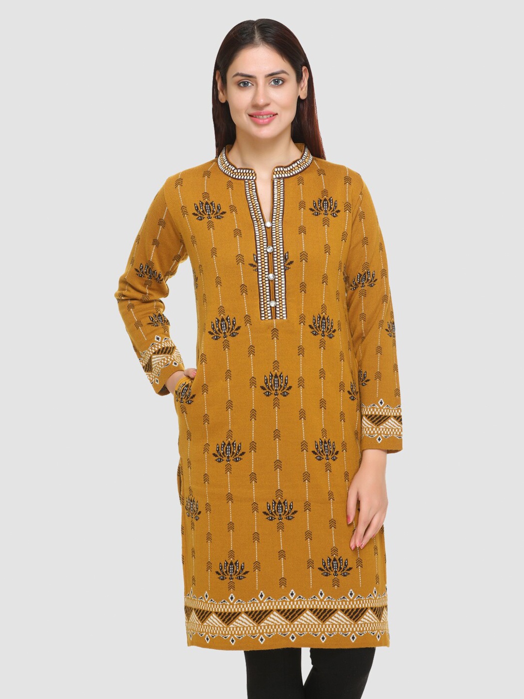 

aarbee Women Mustard Yellow & Black Floral Printed Kurta with Pockets