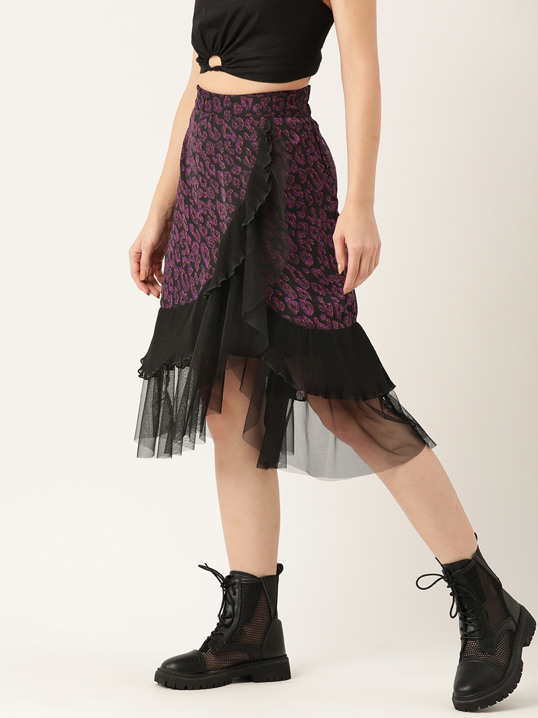 

Antheaa Women Black & Pink Printed A-Line Skirt