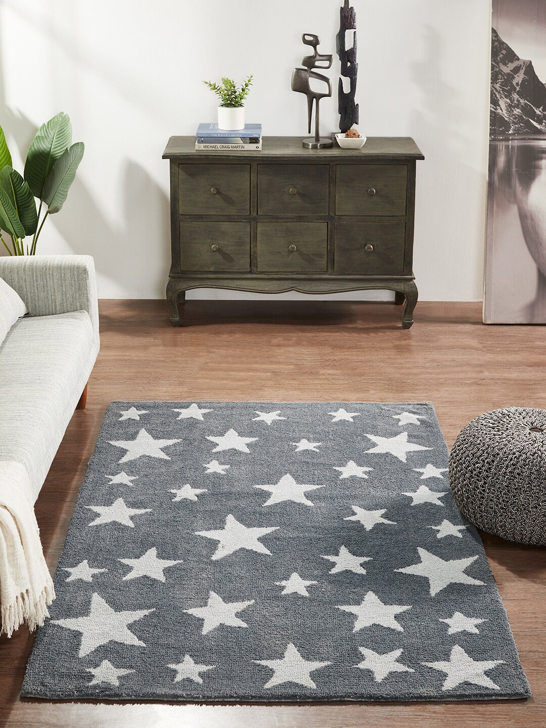 

Pano Grey Star Printed Rectangular Carpet