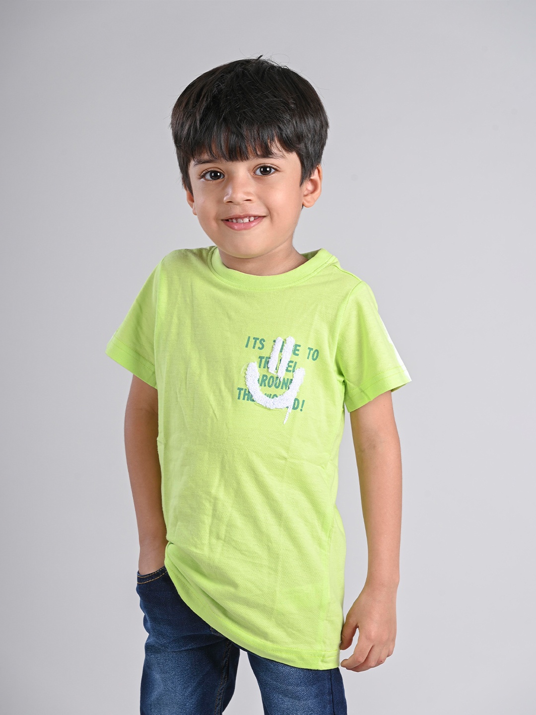 

TALES & STORIES Boys Green Typography Printed Applique T-shirt